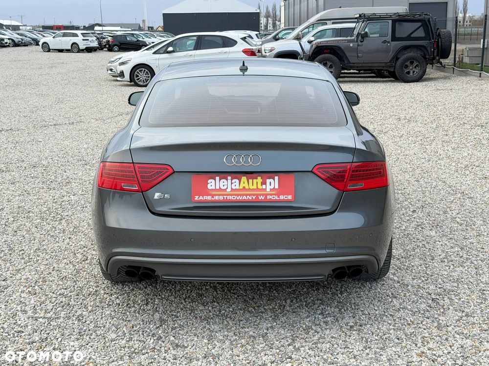 Audi S5 Coupé - 12