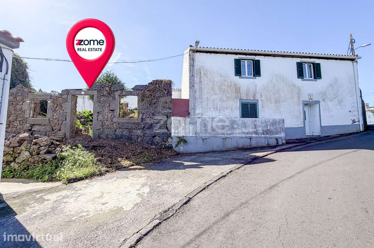 Ruína com quintal de 673 m² nas Capelas - Grande imagem: 2/15