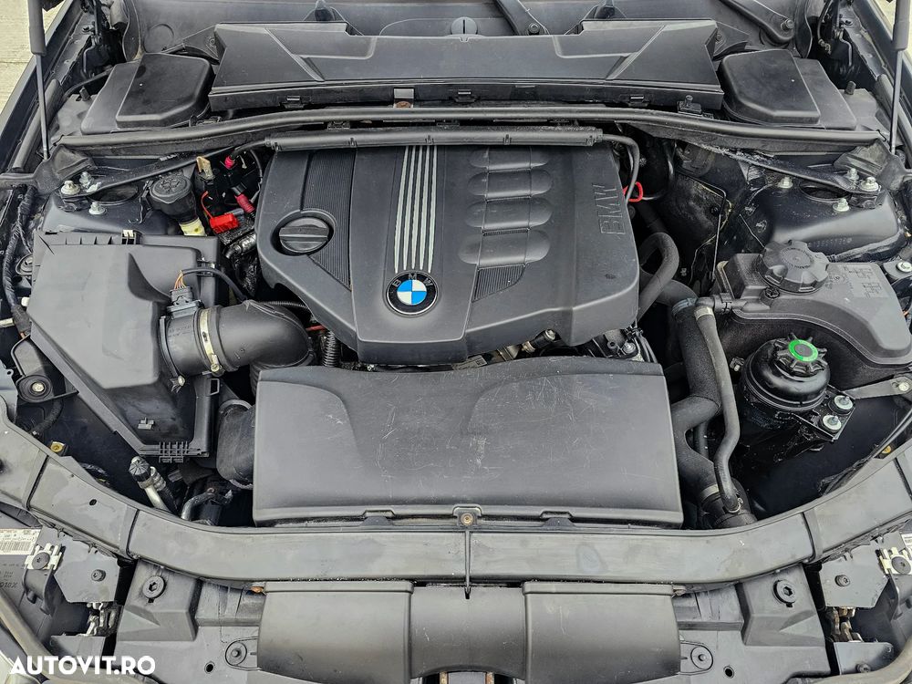 BMW Seria 3 320d - 28