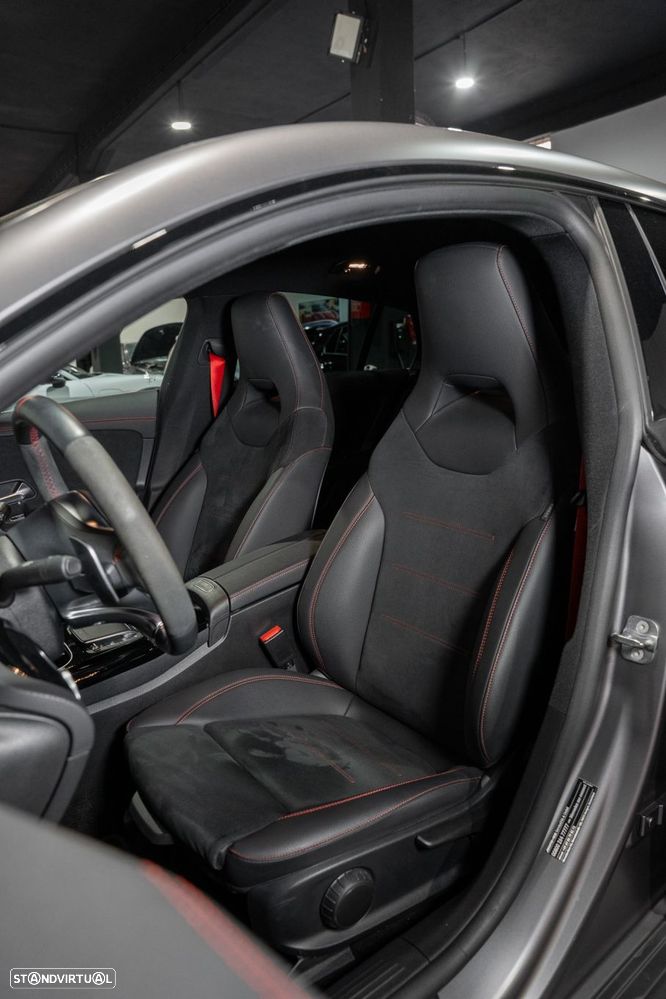 Mercedes-Benz CLA 35 AMG - 34