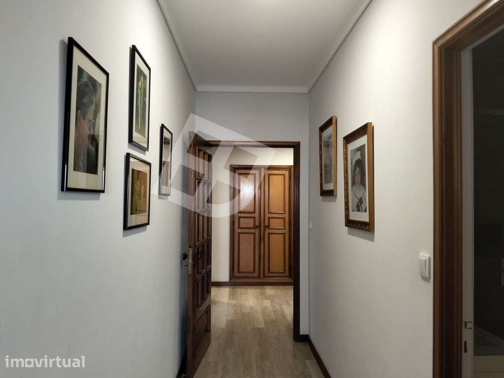 Apartamento T2 mobilado com vistas privilegiadas para a Ria de Aveiro - Grande imagem: 2/29