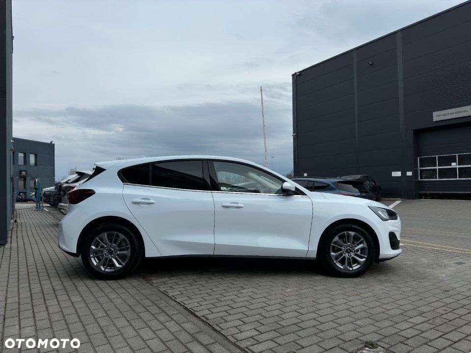 Ford Focus - 4