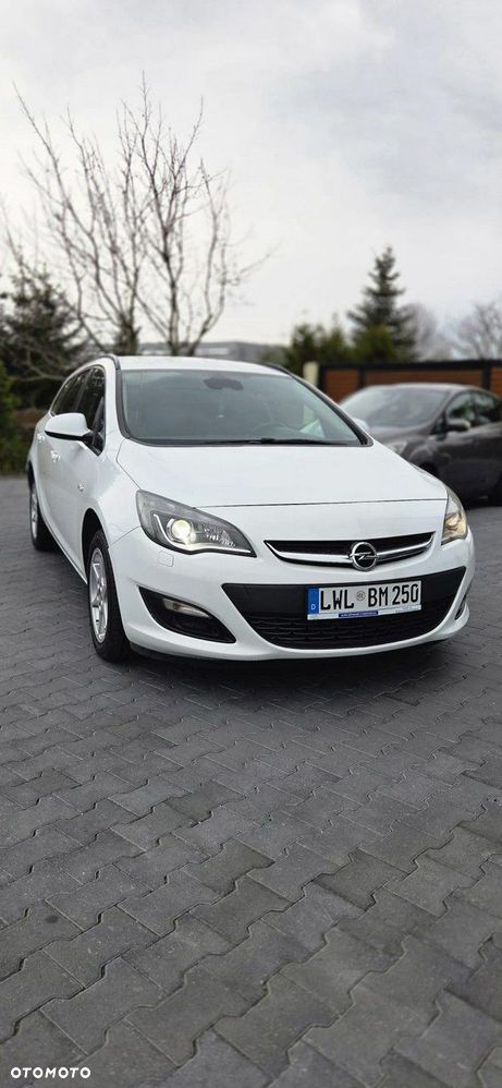 Opel Astra - 4
