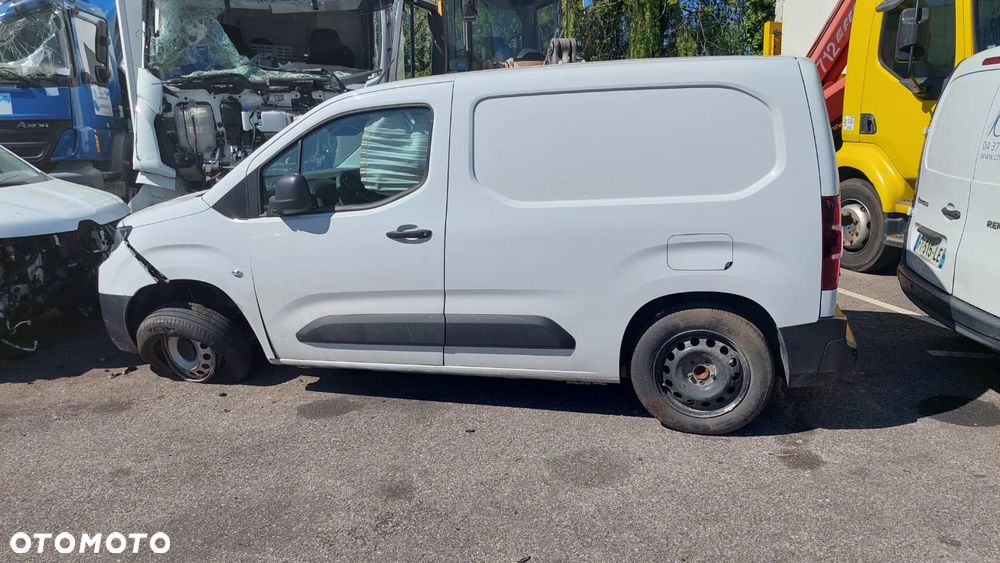 Toyota proace city - 3