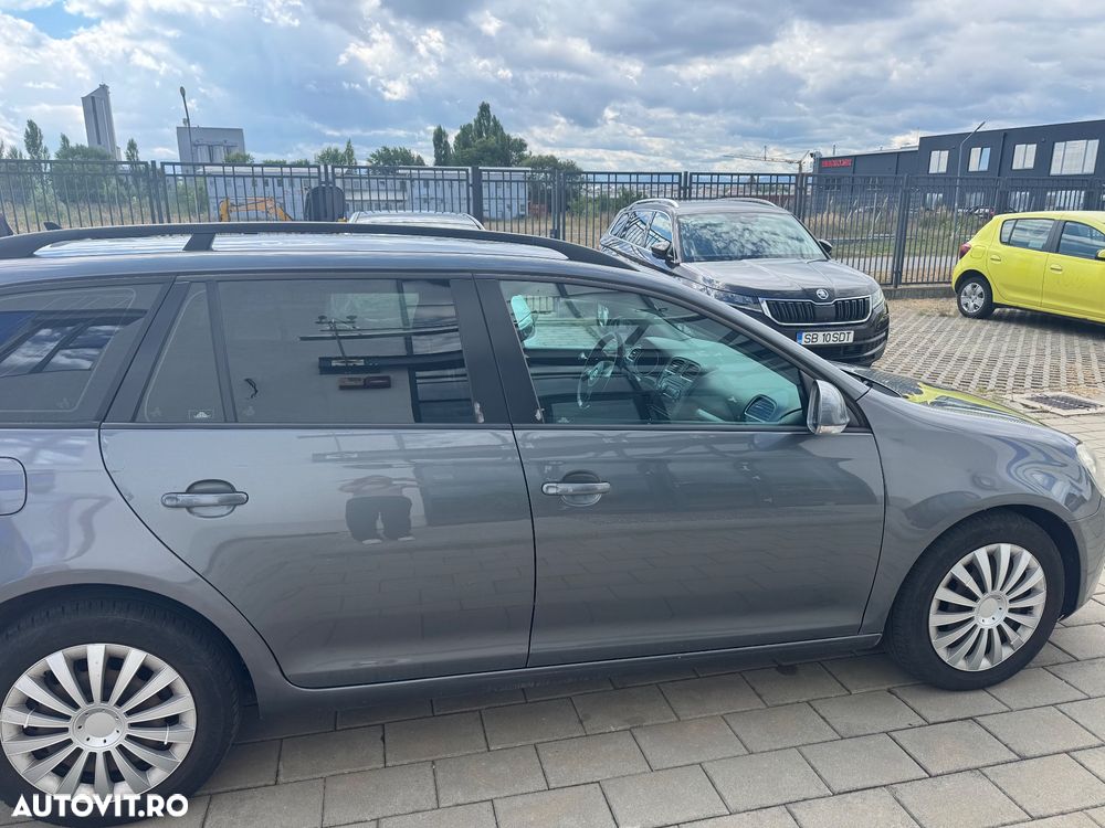 Volkswagen Golf 1.6 TDI DPF Trendline - 6