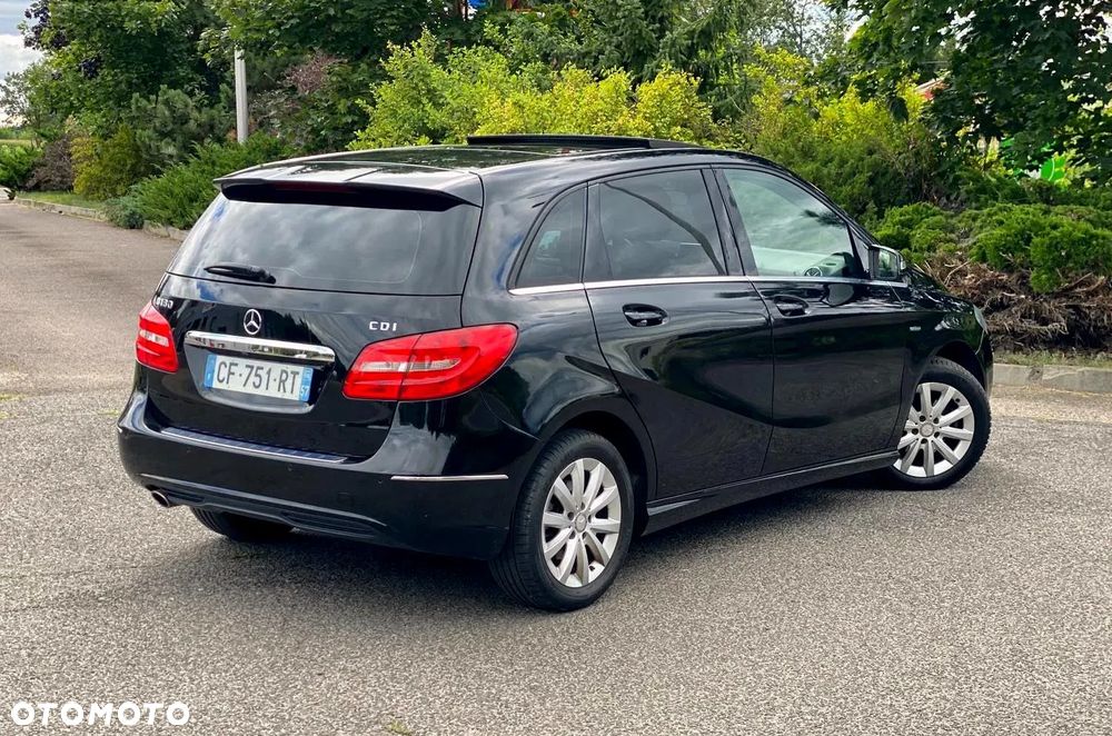 Mercedes-Benz Klasa B 180 CDI - 17