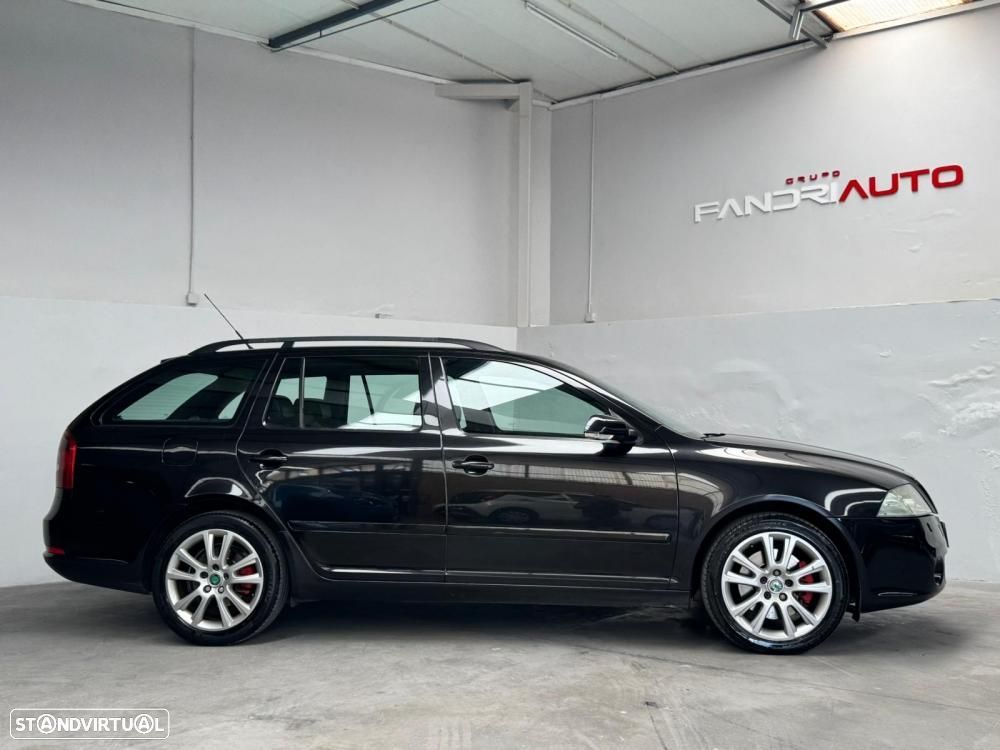 Skoda Octavia 2.0 TDI RS - 9
