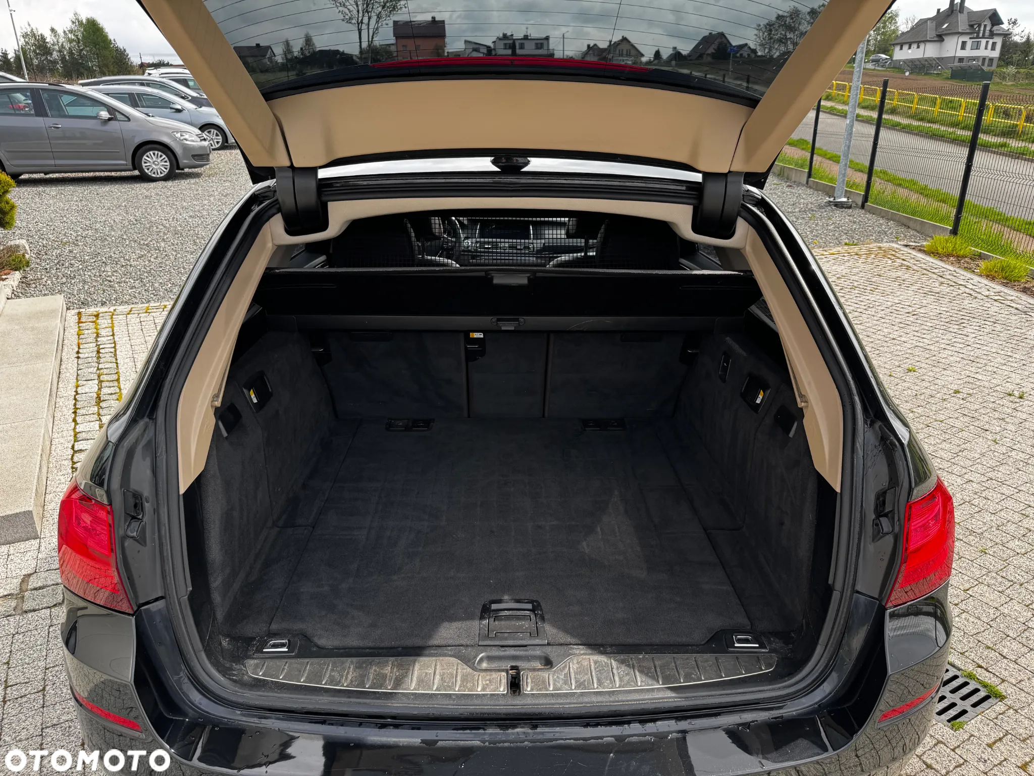 BMW Seria 5 525d Touring Luxury Line - 40