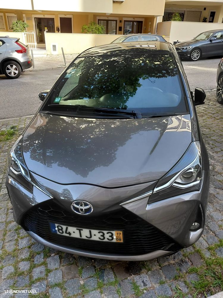 Toyota Yaris 1.5 HSD Square Collec.Grey - 2