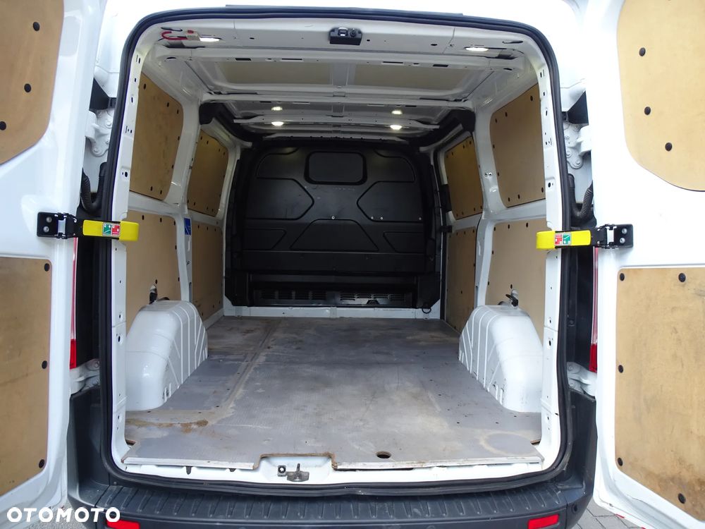 Ford Transit Custom -130 Koni , L1 H1, klima-sprawna , cały blaszak , zarejestrowany.  SUPER STAN -ful opcja ! - 5