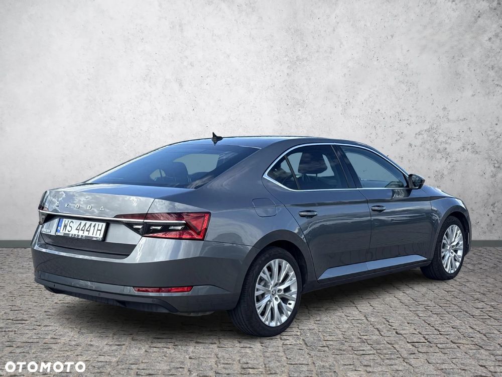 Skoda Superb 2.0 TSI Style DSG - 5