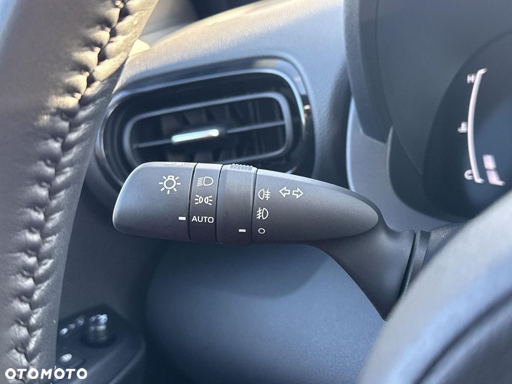 Toyota Yaris Cross Hybrid 1.5 Style - 18