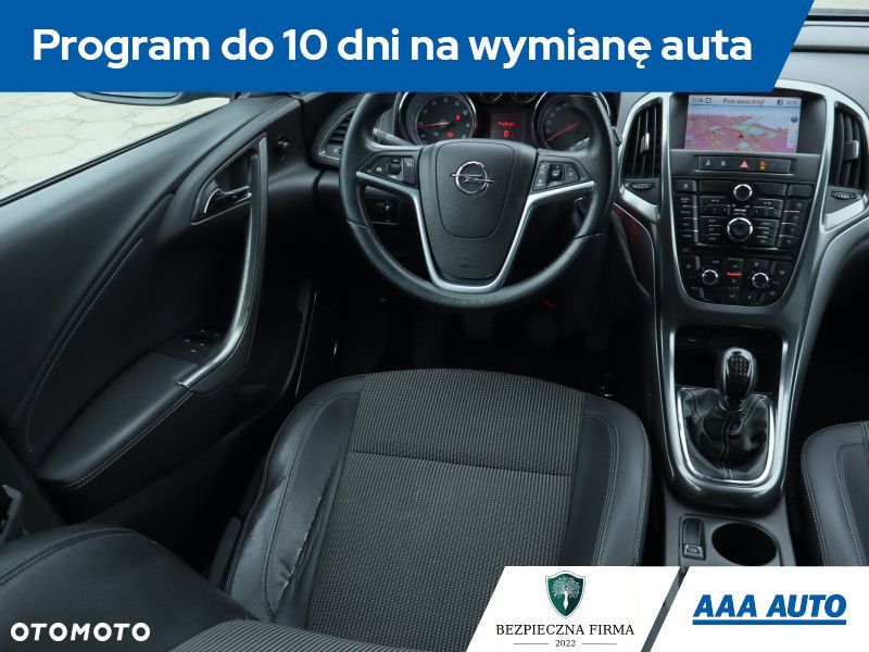 Opel Astra - 9