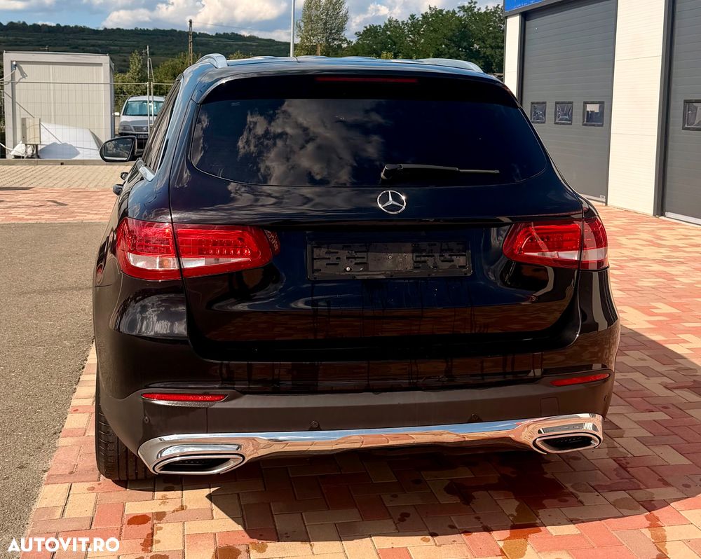 Mercedes-Benz GLC 220 d 4MATIC - 19