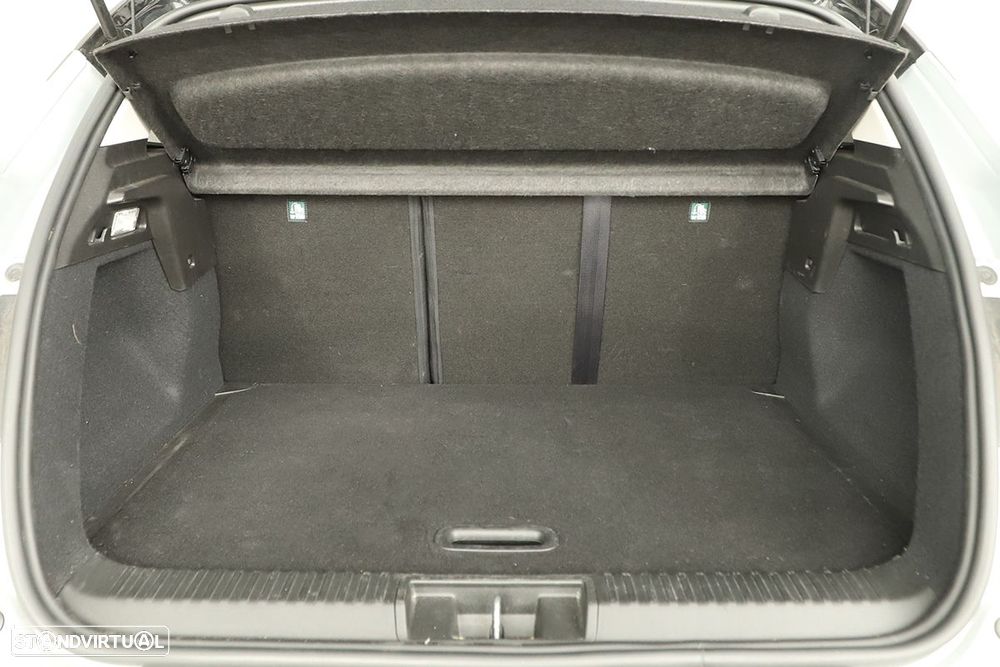 Renault Captur 1.0 TCe Techno Bi-Fuel - 25