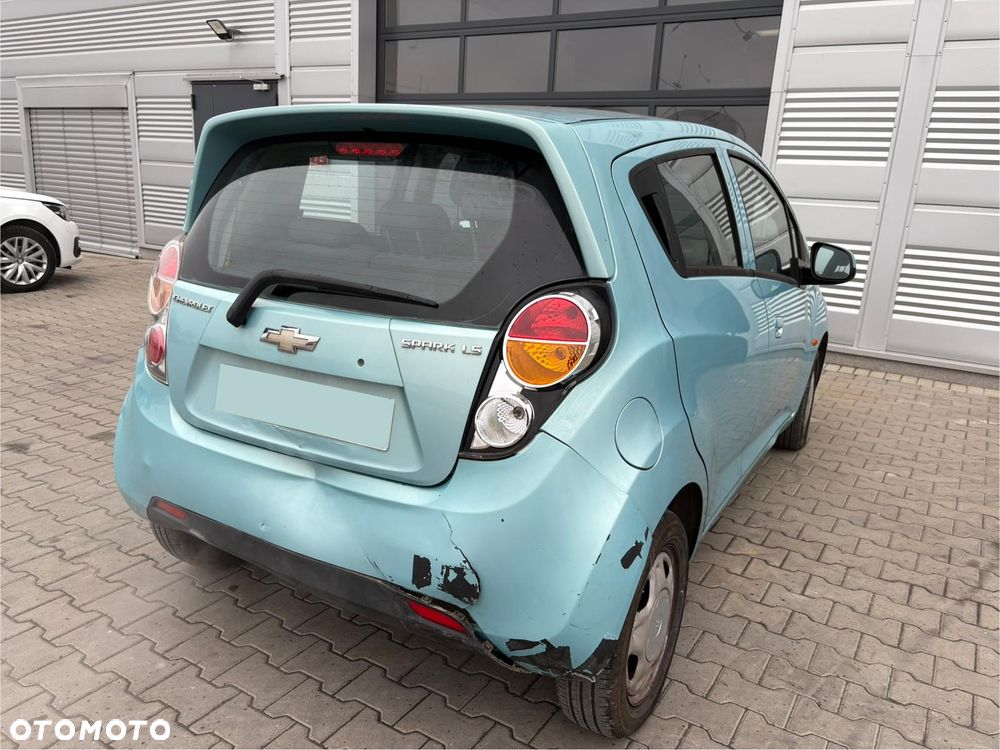 Chevrolet Spark - 5
