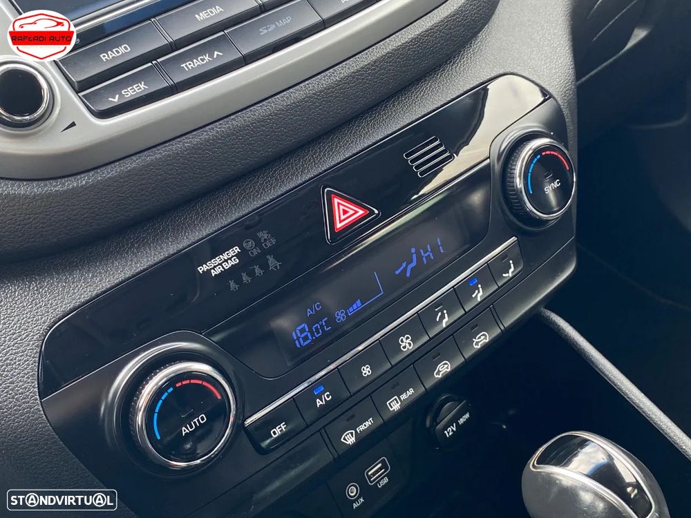 Hyundai Tucson 1.7 CRDi Premium DCT - 30