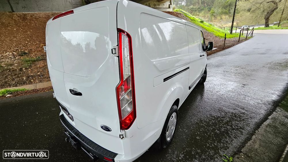 Ford Transit Custom LONGA L2H1 2.0 TDCI 3L - 8