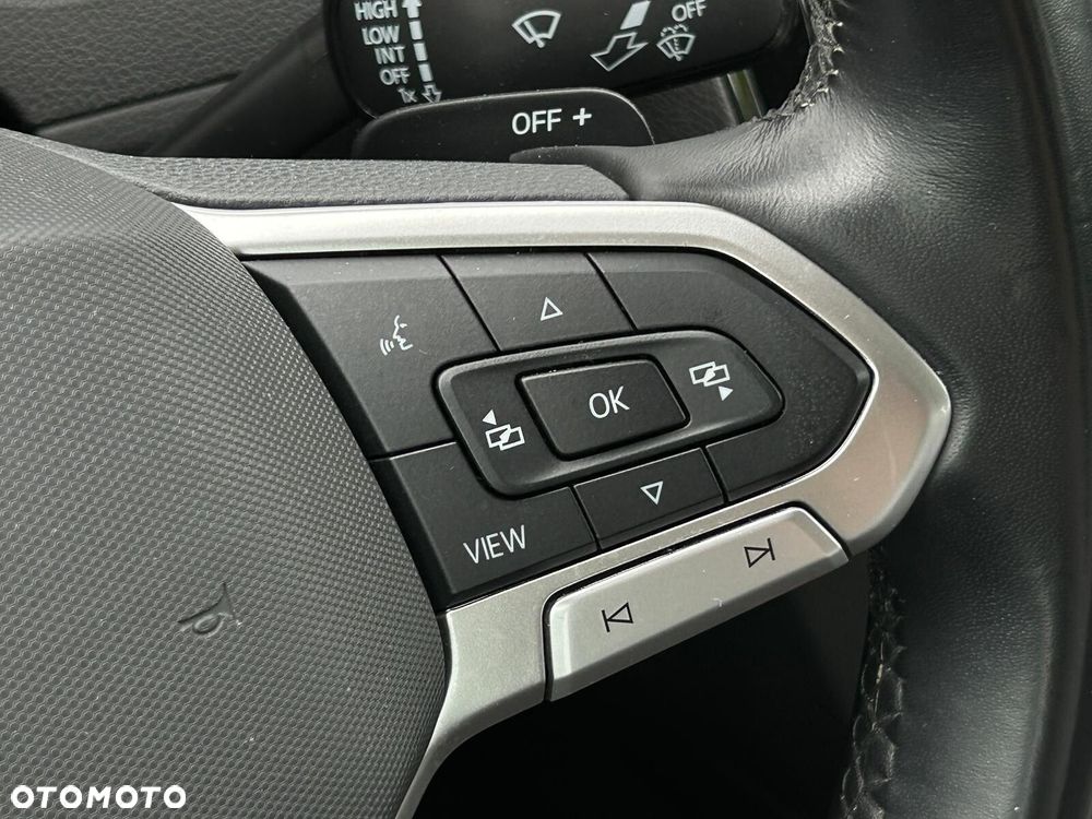 Volkswagen Passat - 23