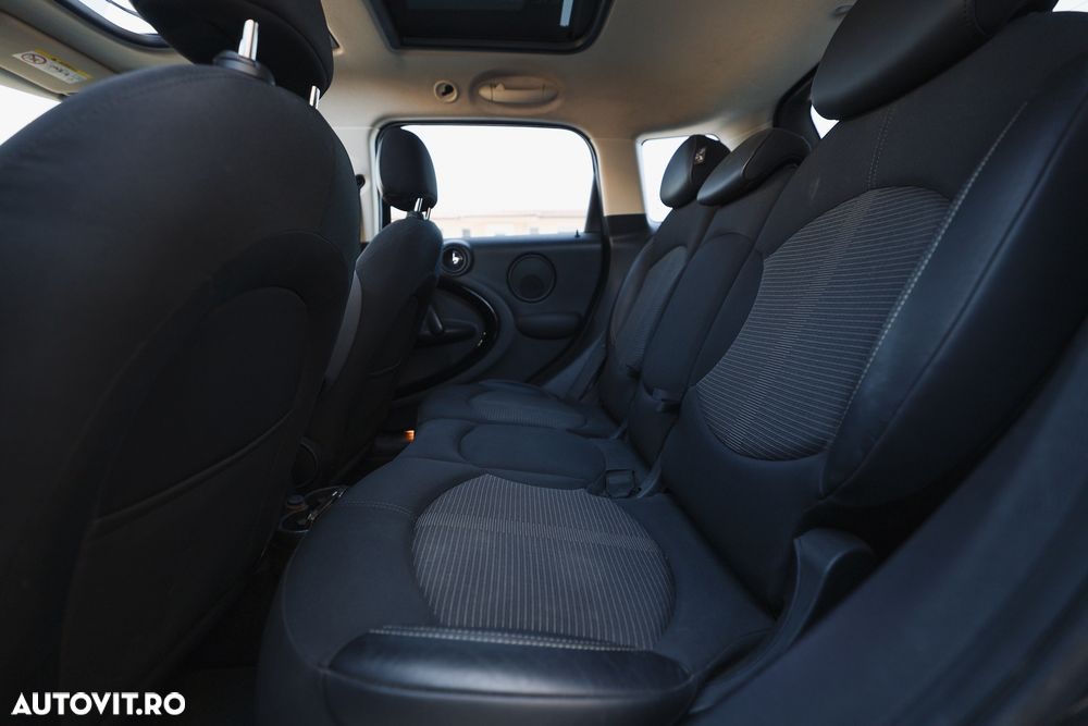 Mini Countryman - 26