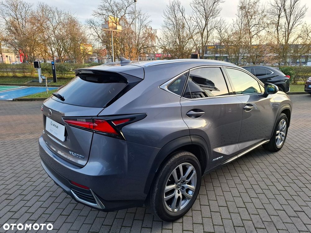 Lexus NX 300h Comfort AWD - 5