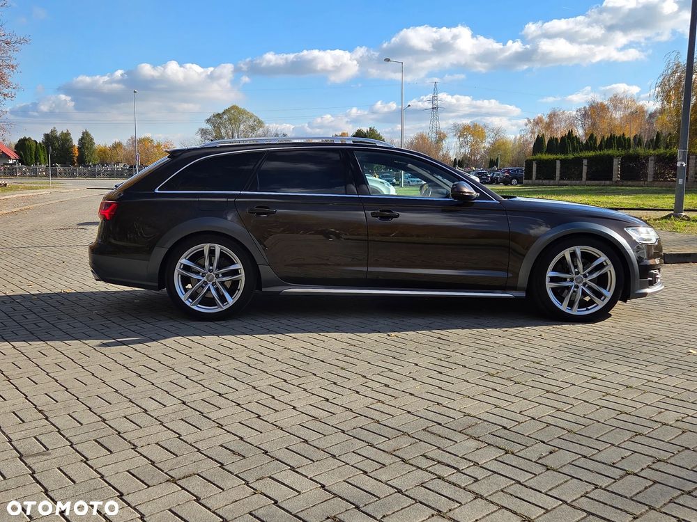 Audi A6 Allroad - 10