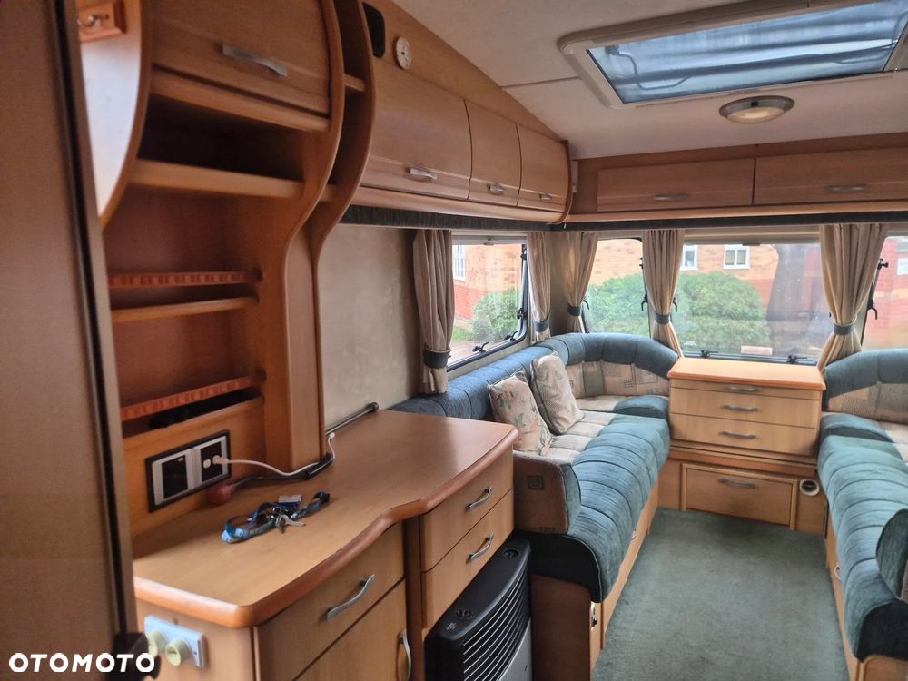 SWIFT Accord 480 - 8