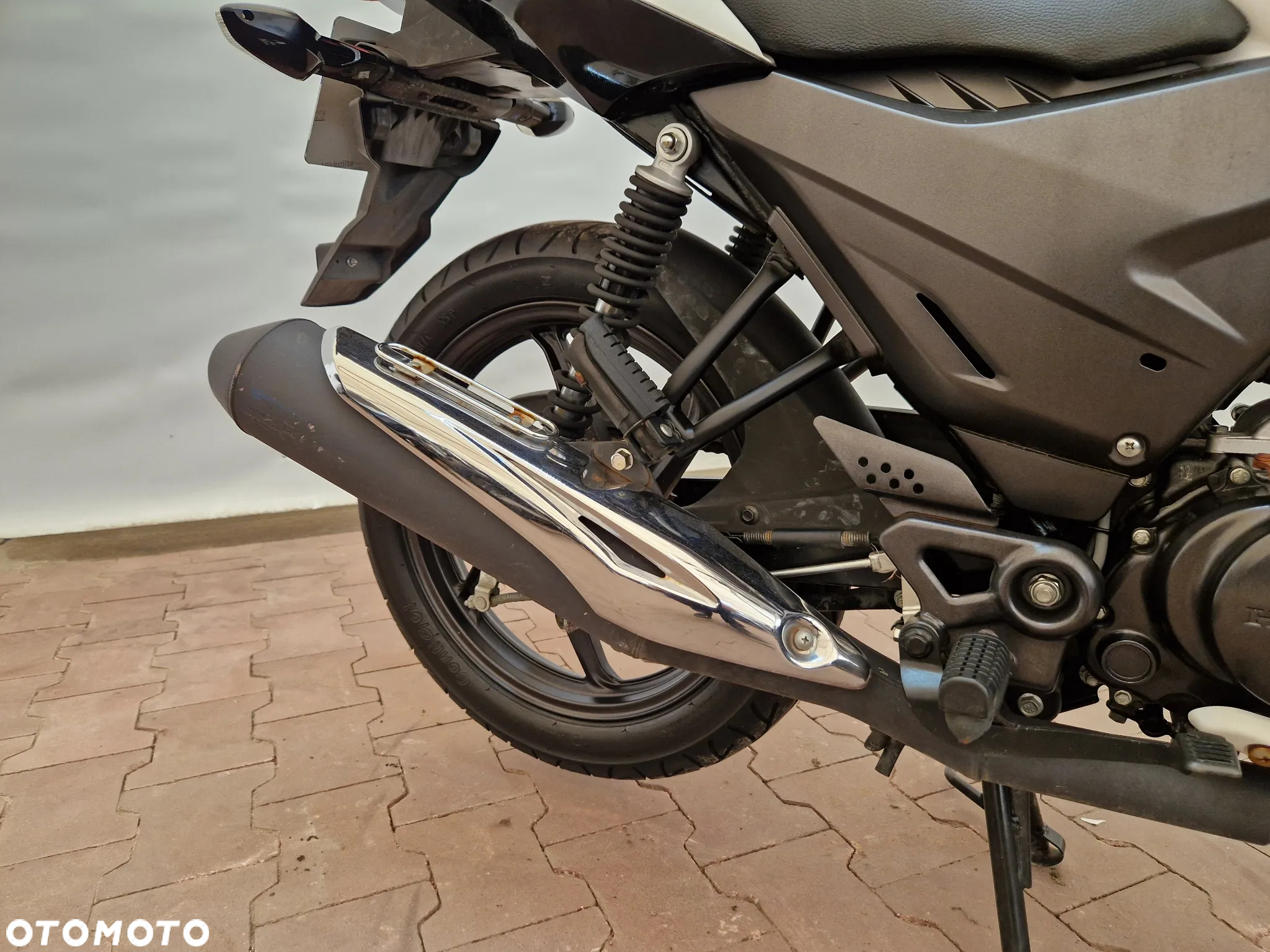 Honda CBF - 18