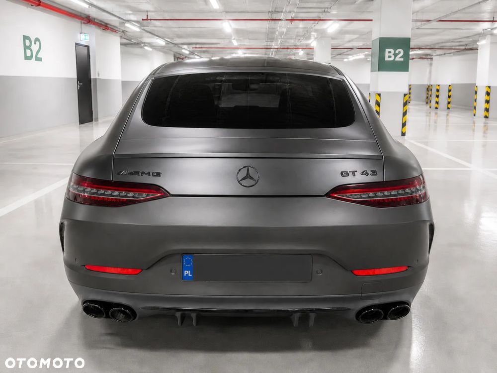 Mercedes-Benz AMG GT 43 4-Matic+ - 10
