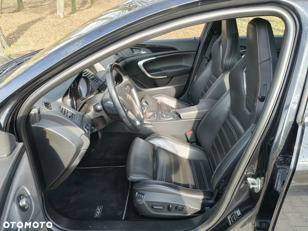 Opel Insignia 2.8 V6 Turbo 4x4 OPC - 11