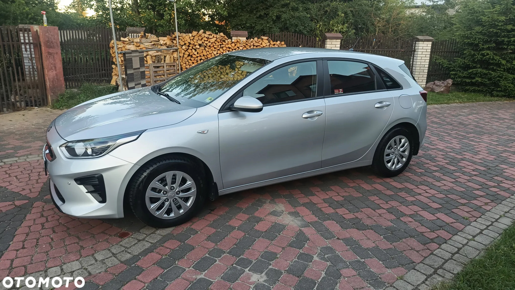 Kia Ceed 1.6 CRDi SCR M - 9