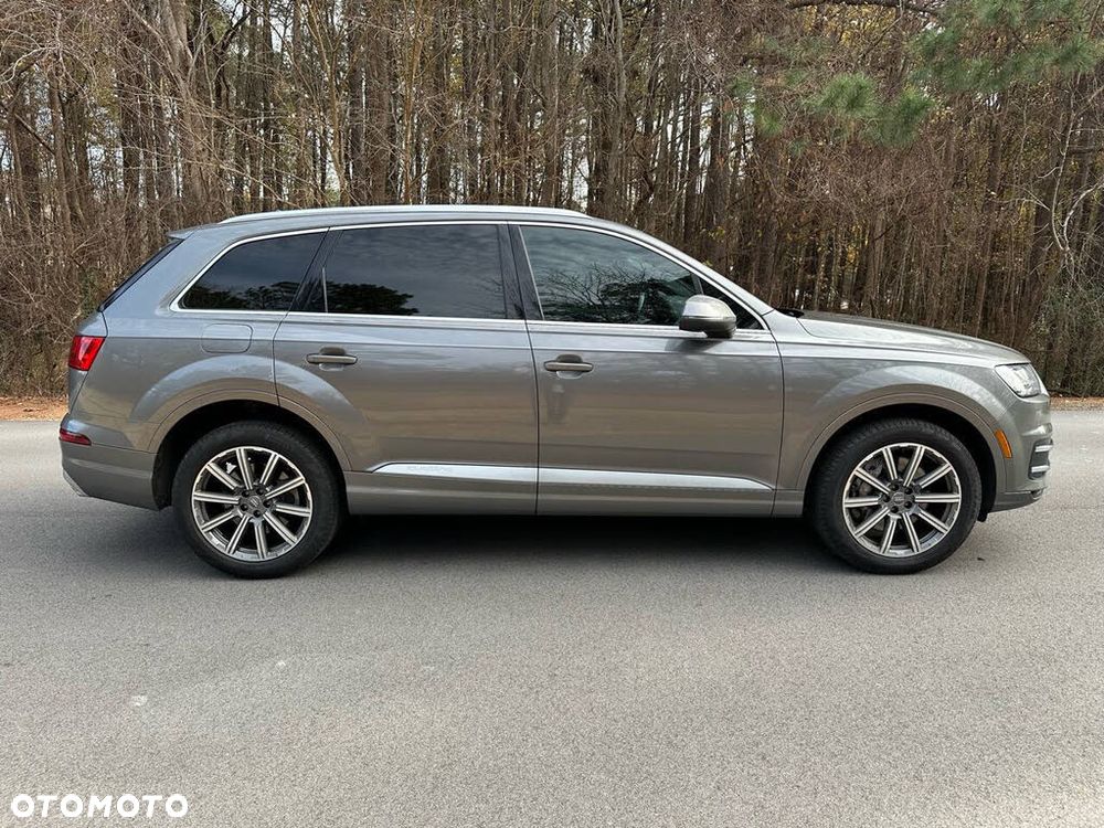 Audi Q7 - 4