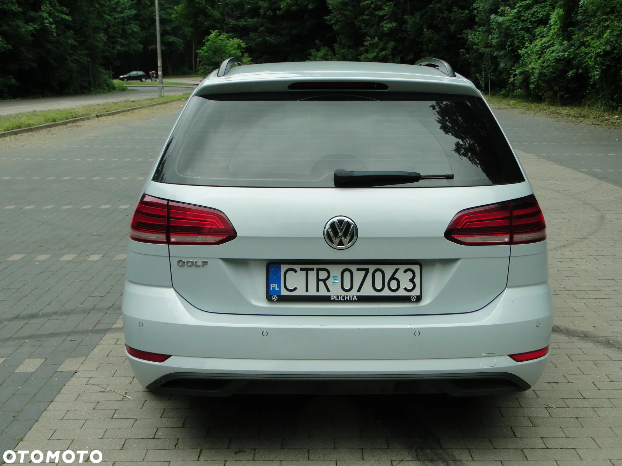 Volkswagen Golf VII 1.6 TDI BMT Trendline - 4