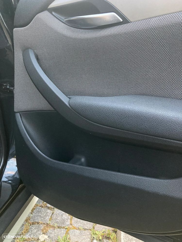 BMW X1 20 d sDrive - 21