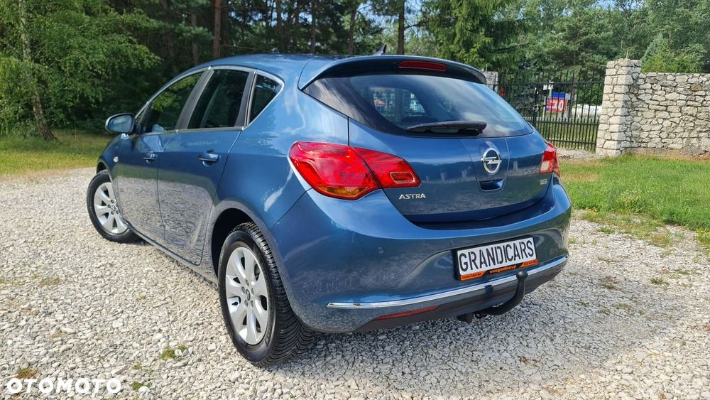 Opel Astra - 5