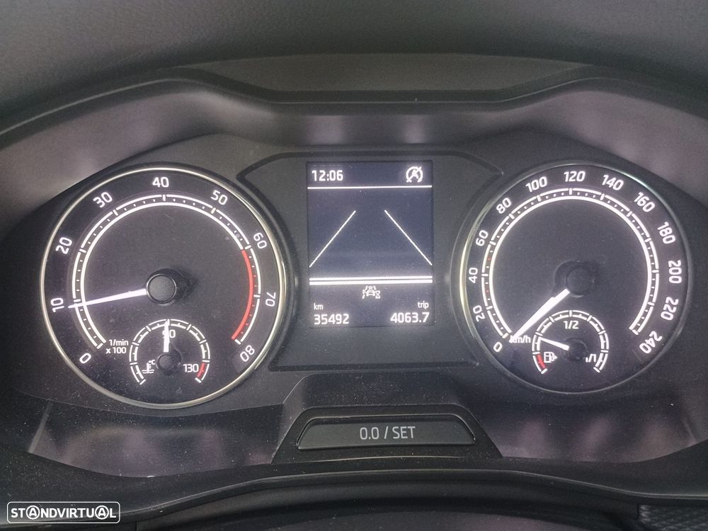 Skoda Kamiq 1.0 TSI Ambition - 9