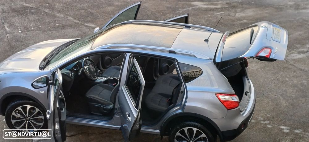 Nissan Qashqai 2.0 dCi Tekna AT - 4