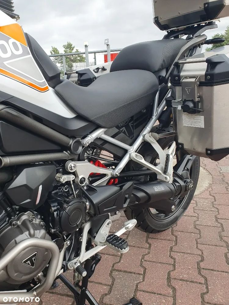 Triumph Tiger - 7