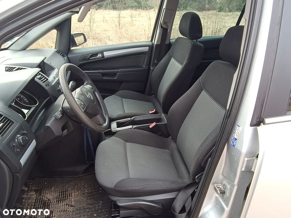 Opel Zafira 1.9 CDTI Cosmo - 7