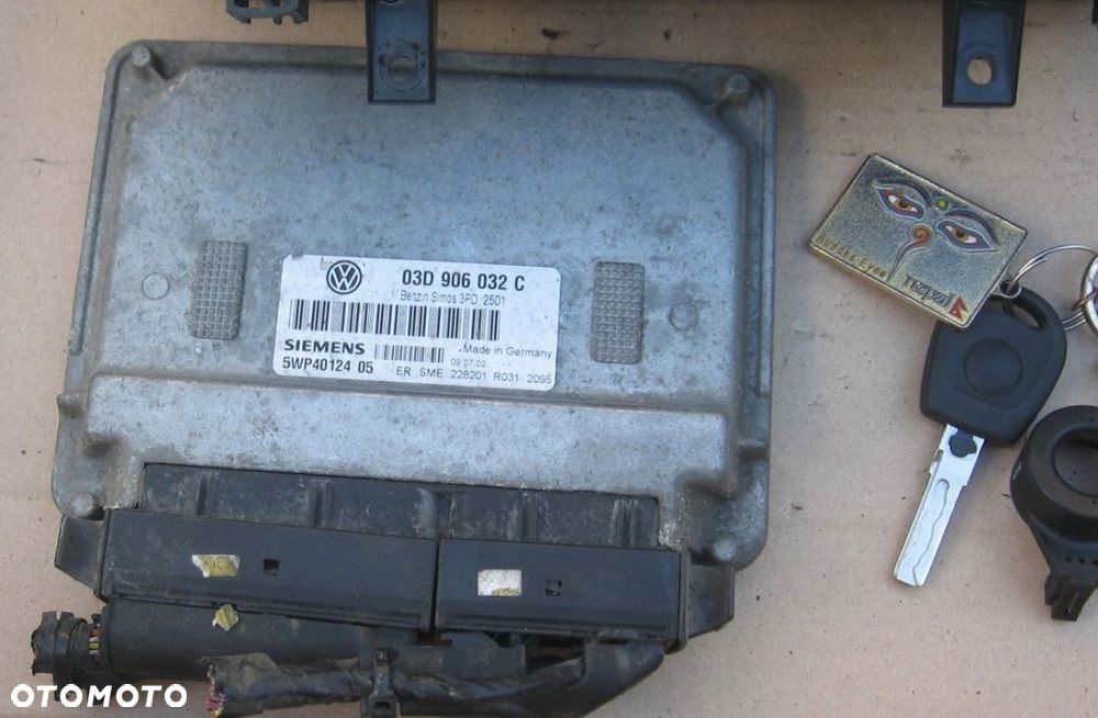 sterownik silnika zestaw startowy POLO 1.2 12V 03D906032C VOLKSWAGEN - 2