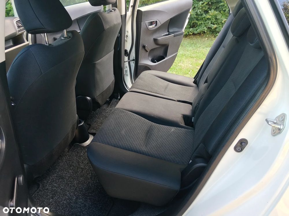 Toyota Verso S 1.33 VVT-i - 14