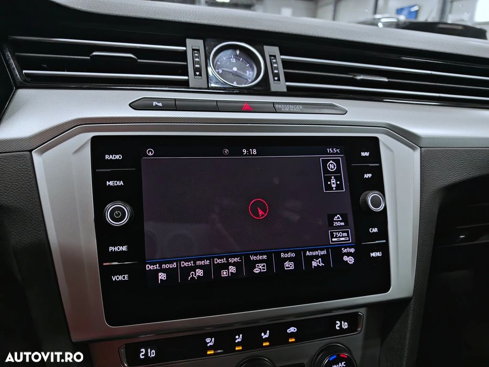 Volkswagen Passat 1.6 TDI SCR DSG Comfortline - 22