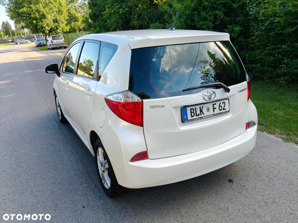 Toyota Verso S 1.33 VVT-i - 7