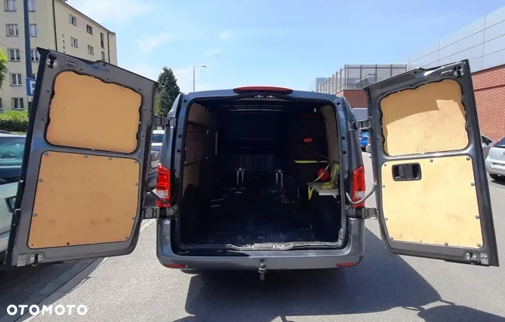 Mercedes-Benz VITO - 25