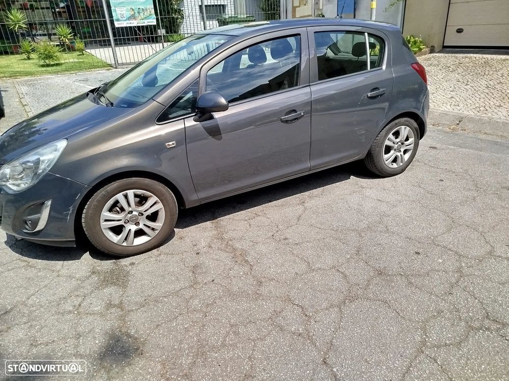 Opel Corsa 1.2 Go! FlexFuel - 3