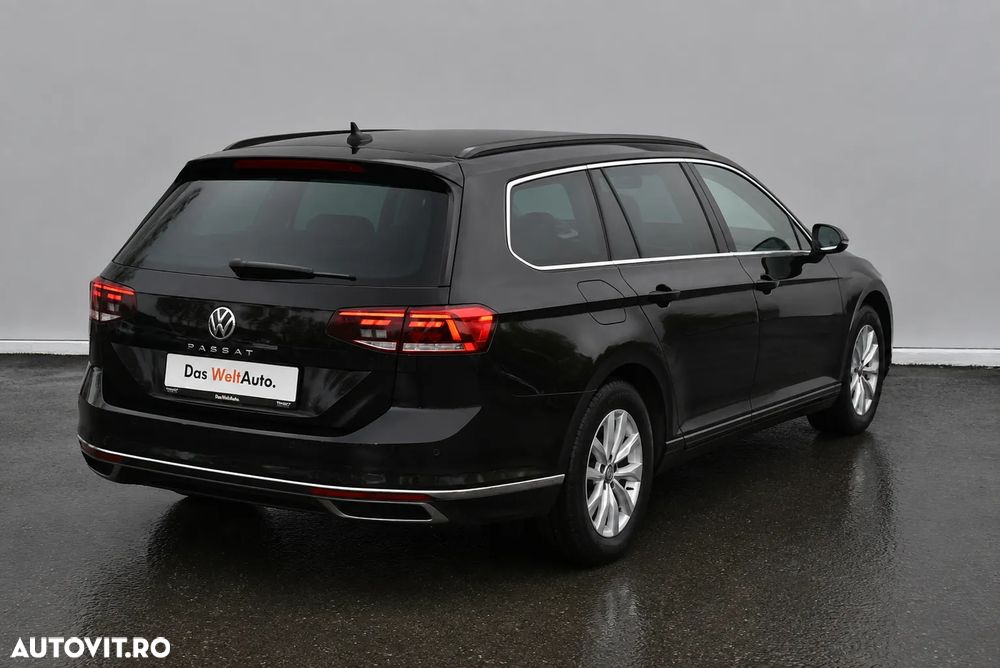 Volkswagen Passat 2.0 TDI DSG Comfortline - 4