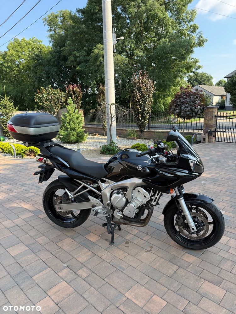 Yamaha FZ6 - 2
