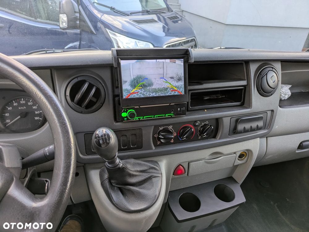 Nissan interstar - 2