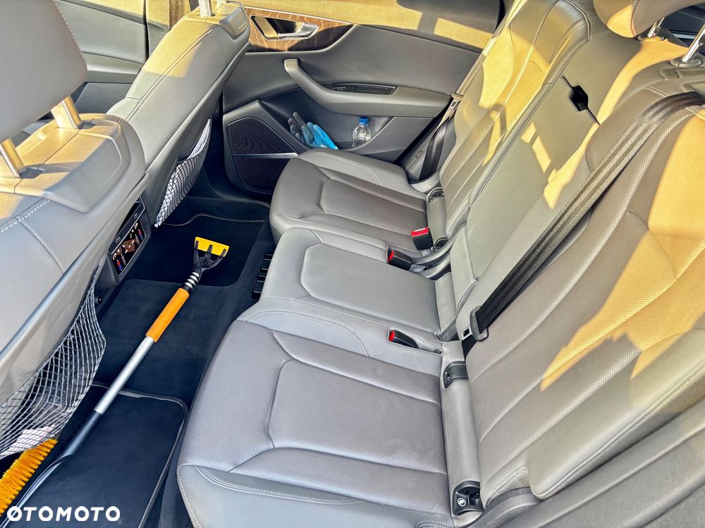 Audi Q8 SUV TFSI quattro 250 kW tiptronic - 8