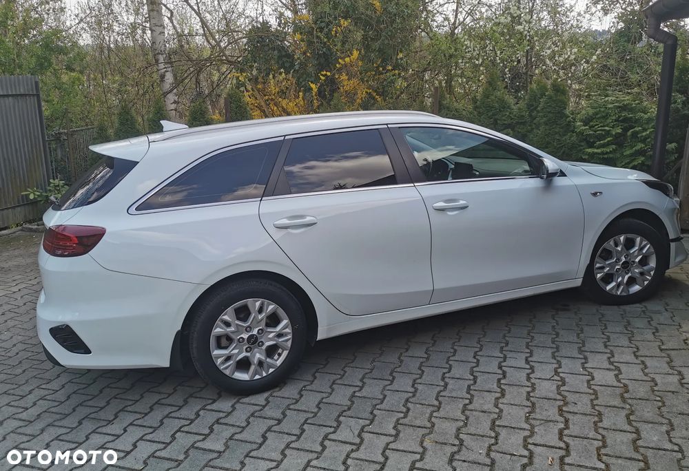 Kia Ceed 1.5 T-GDI M - 3